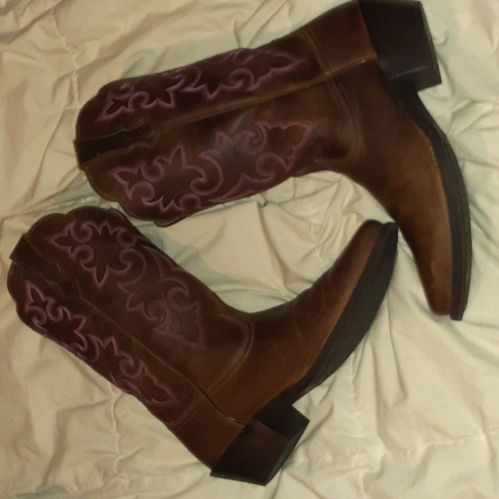 Women's Ariat western style boots size 10 - Picture 6 of 11
